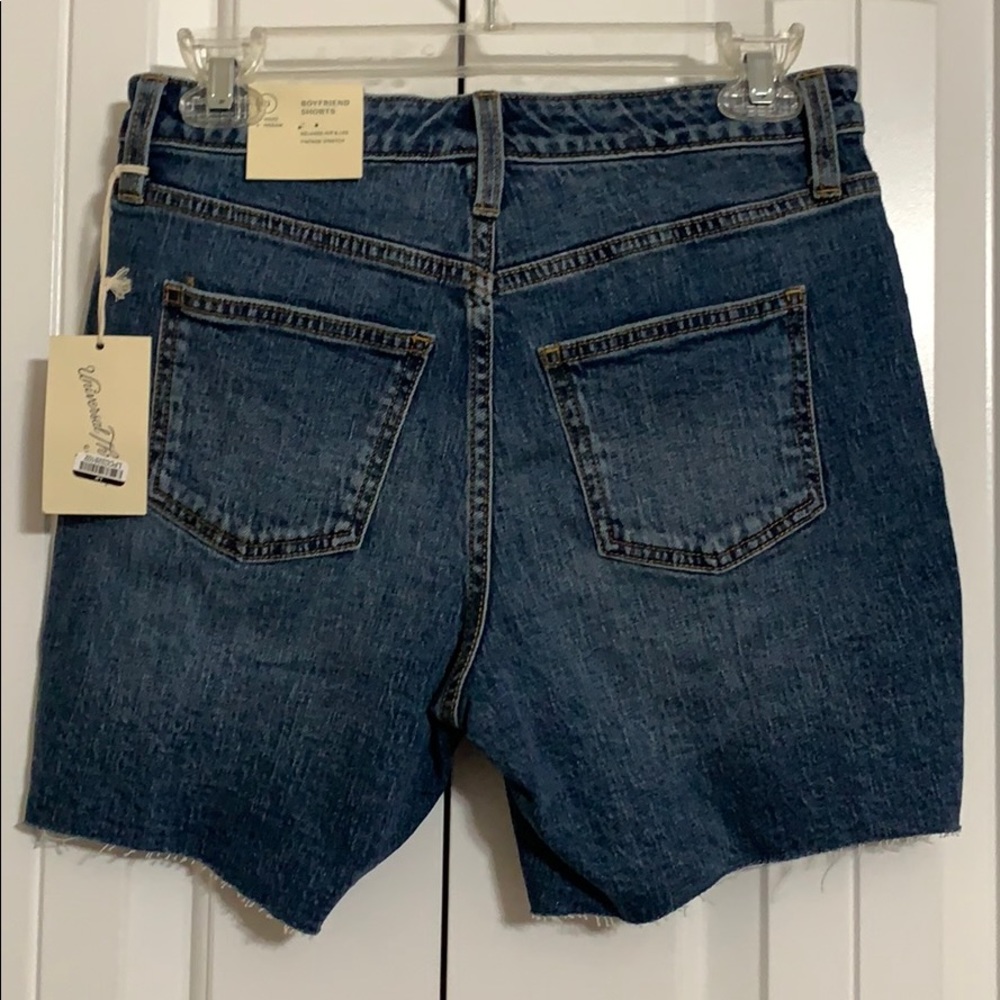 Universal Thread Boyfriend Blue Jean Shorts - Picture 4 of 10